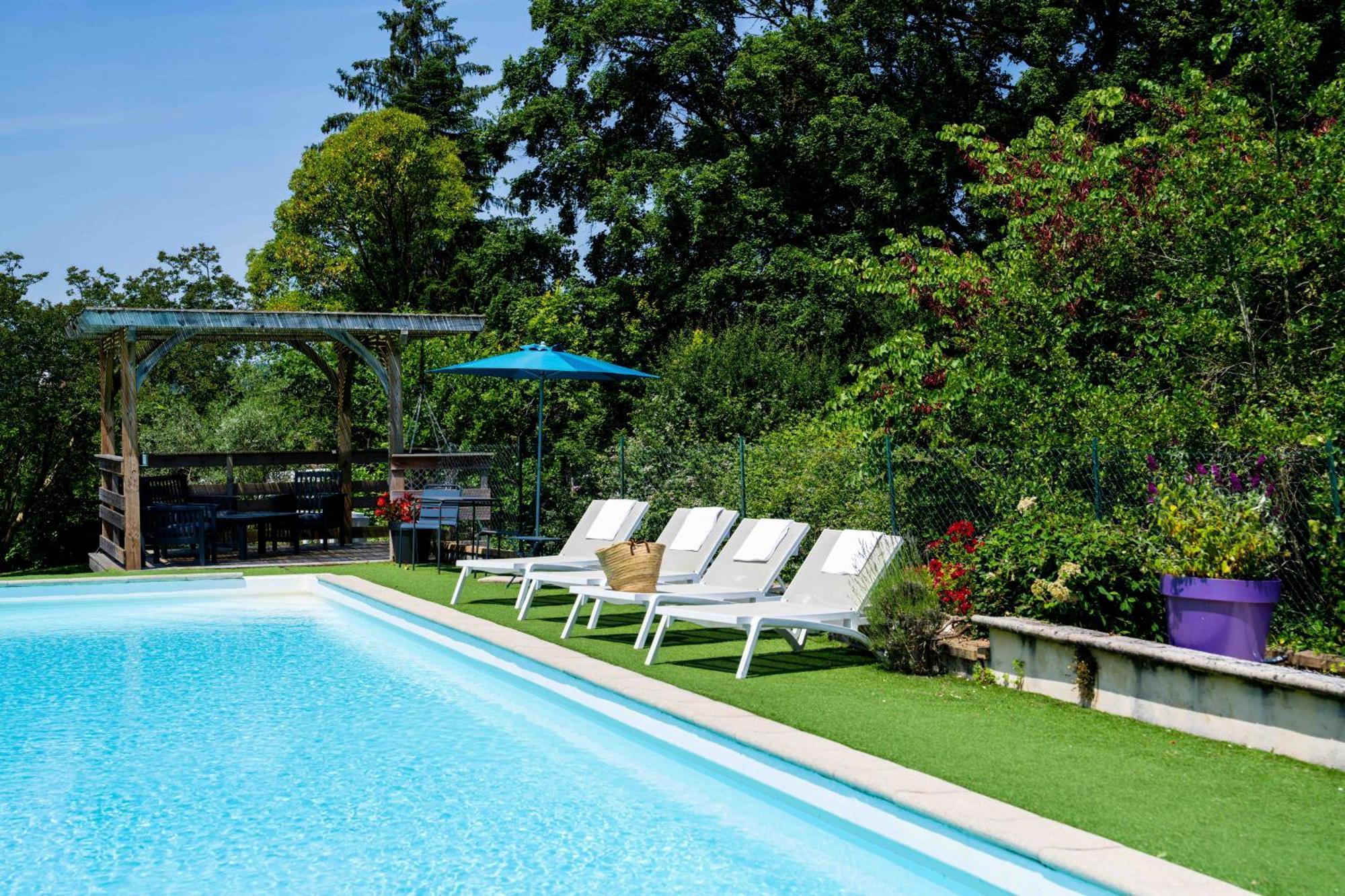 Logis Auberge Du Relais - Hotel & Restaurant Berenx Exteriör bild
